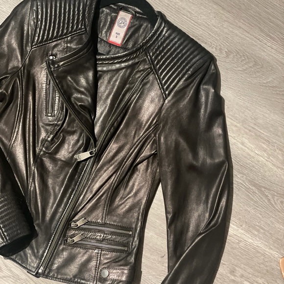 Franko Armondi 100% Leather Jacket - Picture 4 of 7